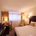 Hen : Poledancing and Clubbing : Superior accommodation