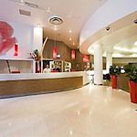Hen : Pampering and Greek Night : Standard accommodation Hen : Pampering and Greek Night : Standard accommodation