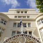 Hen : Luxury accommodation details...