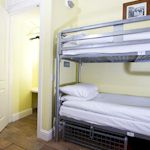 Hen : Budget accommodation details...