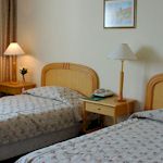 Hen : Superior Accommodation