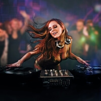 Corporate : B.O.N.D Girls on Tour : Nightclub