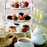 Hen : Afternoon Tea