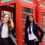 Hen : BOND Girls