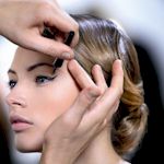 Hen : Catwalk Divas details...