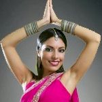 Hen : Bollywood Dancing