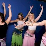 Hen : Belly Dancing details...