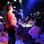Hen : Live Music Venue details...