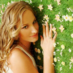Hen : Model Makeover details...