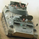 Hen : Tanks and Targets